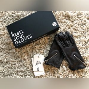 Hell Babes Rebel Soul Leather Motorcycle Gloves 🖤